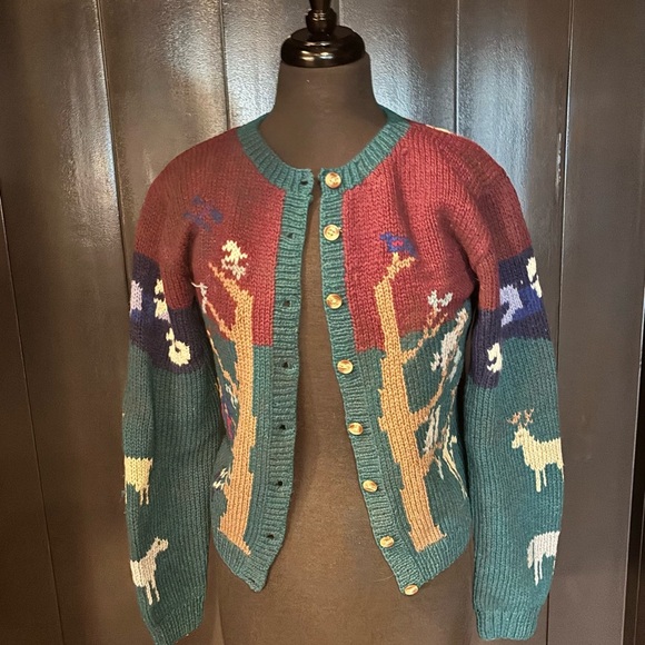 SKYR Sweaters - Vintage SKYR Colorful Animal Pattern Sweater